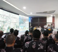 Sekda Pontianak Amirullah menerima rombongan peserta PKN Tingkat II di Pontive Center, Kantor Wali Kota Pontianak.