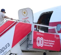 Presiden Prabowo meninjau lokasi banjir dan longsor di Sumatra, memastikan percepatan penanganan dan distribusi bantuan bagi warga terdampak. (BPMI Setpres/Muchlis Jr)