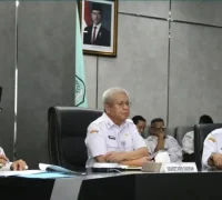 Sekda Kalbar Harisson mengikuti sosialisasi dan membahas transparansi Program Strategis Nasional melalui sistem digital.