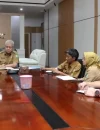 Sekda Kalbar Harisson saat menerima audiensi DPD REI Kalbar terkait percepatan Program Strategis Nasional 3 Juta Rumah di Kantor Gubernur Kalbar.