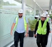Bupati Sujiwo saat melakukan kunjungan kerja ke PT Anugerah Tirta Indonesia terkait proyek air bersih di Kota Batam, (5/5/2026).