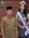Gubernur Kalbar Ria Norsan menerima audiensi Anggelia Mercyana yang akan mewakili Kalbar di ajang Puteri Indonesia 2026, Senin (30/3/2026).