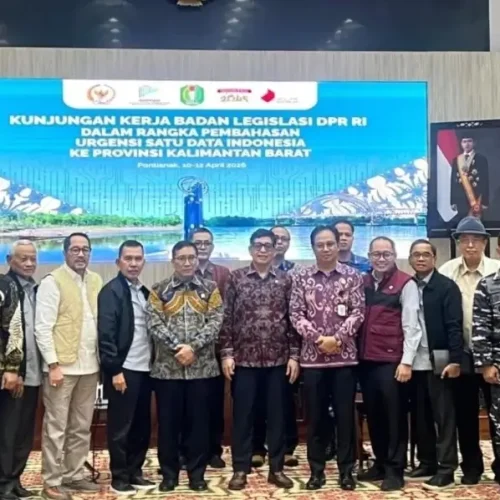 Pembahasan RUU Satu Data Indonesia di Pontianak, Jumat (10/4/2026).