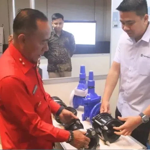 Wakil Gubernur Kalbar Krisantus Kurniawan menghadiri Rakerda Perpamsi Kalbar 2026 di Hotel Novotel Pontianak.