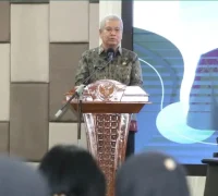Sekda Kalbar Harisson membuka Rakor PPID se-Kalimantan Barat Tahun 2026 di Aula Garuda Kantor Gubernur Kalbar.
