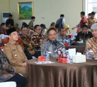 Gubernur Kalbar, Ria Norsan, dorong reforma agraria jadi ekonomi rakyat.