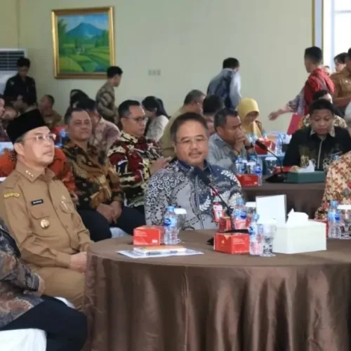 Gubernur Kalbar, Ria Norsan, dorong reforma agraria jadi ekonomi rakyat.