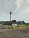 Pejabat Ditjen Perhubungan Udara memberikan penjelasan terkait penerbangan perintis di Bandara Rembele Aceh. (Foto Ist)