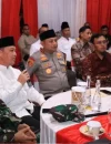 Gubernur Kalimantan Barat, Ria Norsan meninjau pos pengamanan Idulfitri di Pontianak untuk memastikan keamanan dan kelancaran arus mudik.