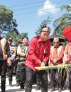 Wakil Gubernur Kalimantan Barat Krisantus Kurniawan meresmikan Rumah Adat Roming Ompuk Domauk Panu di Desa Embala Sanggau sebagai pusat pelestarian budaya Dayak.