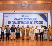 Gubernur Kalimantan Barat Ria Norsan meluncurkan kanal pembayaran digital IB Billing, QRIS Dinamis, dan Virtual Account di Kantor BI Kalbar. (MC Kalbar)