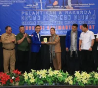 Gubernur Kalimantan Barat Ria Norsan menghadiri pelantikan pengurus GAMKI Kalbar di Pontianak. (MC Kalbar)