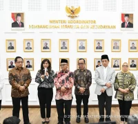 Pemerintah Indonesia resmi terapkan pedoman AI di pendidikan melalui SKB Tujuh Menteri.