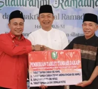 Wakil Gubernur Kalbar Krisantus Kurniawan menghadiri Safari Ramadan dan silaturahmi bersama masyarakat di Pendopo Bupati Ketapang.