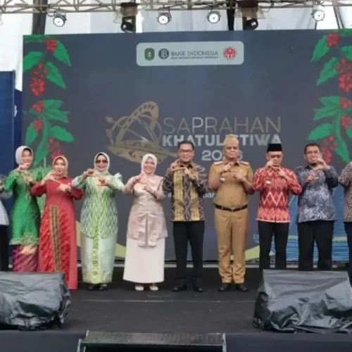 Pembukaan Saprahan Khatulistiwa 2026 di Ayani Megamall Pontianak.