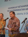 Screenshot 2025-10-11 012723 Menko Airlangga Hartarto menyampaikan sambutan pada Rakornas TPAKD 2025 di Jakarta, menekankan pentingnya akses dan literasi keuangan untuk Indonesia Emas 2045. (Ekon.go.id)