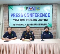 Screenshot 2025-10-13 125643 Konferensi pers Tim DVI Polda Jatim terkait identifikasi korban Ponpes Sidoarjo. (mediahub.polri.go.id)