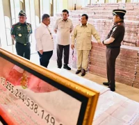 Screenshot 2025-10-20 162109 Presiden Prabowo menghadiri penyerahan Rp13,25 triliun uang pengganti korupsi CPO oleh Kejaksaan Agung. (BPMI Setpres/Laily Rachev)