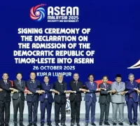 Presiden Prabowo Subianto bersama pemimpin negara ASEAN menghadiri sesi pembukaan KTT ASEAN ke-47 di Kuala Lumpur. (instagram.com/presidenrepublikindonesia)