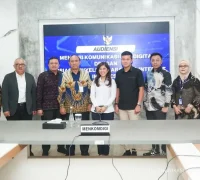 Menkomdigi Meutya Hafid menyampaikan arahan soal pemerataan akses digital. (dok. Komdigi)