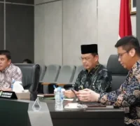 Gubernur Ria Norsan mengikuti rapat koordinasi percepatan realisasi APBD 2025 dan menegaskan komitmen Pemprov Kalbar untuk memperkuat pertumbuhan ekonomi daerah. (instagram.com/adpim.provkalbar)