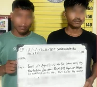 Dua pemuda asal Bima diamankan Tim Labubu Polres Kubu Raya bersama barang bukti sabu. (tbnewspolreskuburaya.id)