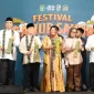 Gubernur Ria Norsan membuka Festival Sahur-Sahur 2026 di Mempawah, Sabtu (28/2/2026).
