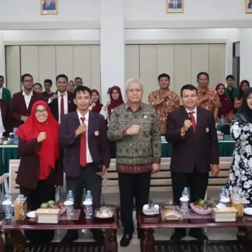 Sekda Kalbar Harisson menghadiri seminar keperawatan di STIKES Yarsi Pontianak, (25/4/2026).