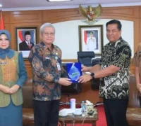 Sekda Kalbar Harisson saat kunjungan kerja ke Kampus IPDN Jatinangor, Kamis (5/1/2026).