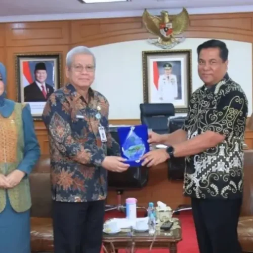 Sekda Kalbar Harisson saat kunjungan kerja ke Kampus IPDN Jatinangor, Kamis (5/1/2026).