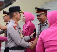 Kapolresta Pontianak Kombes Pol Suyono memimpin upacara sertijab Kasat Reskrim dan Kasat Lantas. (instagram.com/pontianaktimurpolsek)