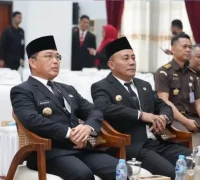 Gubernur dan Wakil Gubernur Kalbar, Ria Norsan dan Krisantus Kurniawan mengikuti Sidang Tahunan MPR dan menyimak Pidato Kenegaraan Presiden Prabowo secara daring.
