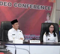 Gubernur Ria Norsan berbicara dalam kunjungan kerja di Kantor Bupati Sanggau, Rabu (25/2/2026).