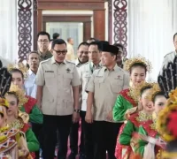Gubernur Kalbar Ria Norsan melantik pengurus DPC HKTI se-Kalimantan Barat di Pontianak.