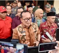 Bupati Kubu Raya Sujiwo.