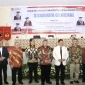 Sekda Kalbar Harisson menghadiri Stadium General Fakultas Hukum UNKRIS di Bekasi bersama Wakil Menteri Otto Hasibuan.