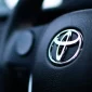 Denso resmi menaikkan harga tender offer saham Toyota Industries menjadi 18.800 yen per lembar sebagai bagian dari rencana privatisasi perusahaan. (unsplash.com/@tinatelep)