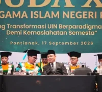 Gubernur Kalbar Ria Norsan saat menghadiri Wisuda Program S1 dan S2 XXIII IAIN Pontianak di Hotel Novotel Pontianak.