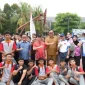 Gubernur Kalbar Ria Norsan membuka Turnamen Voli SMUNJU CUP 2026 di SMAN 7 Pontianak dalam rangka HUT ke-53 sekolah.