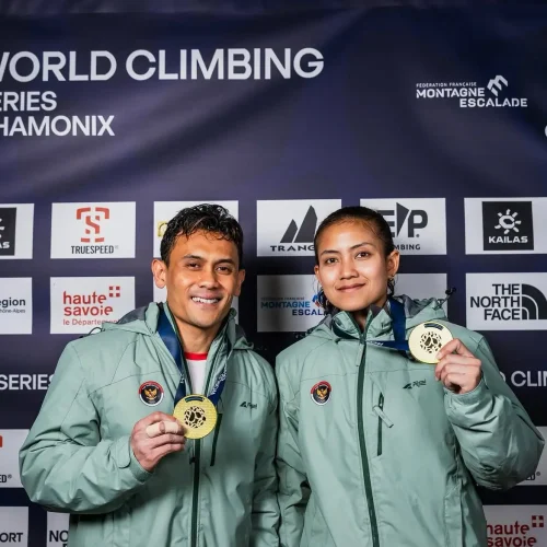 Atlet asal Pontianak Veddriq Leonardo meraih medali emas World Climbing Series nomor speed di Chamonix, Prancis.