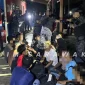 Jabatan Imigresen Malaysia (JIM) Sarawak mengamankan 29 WNI dan satu warga negara Thailand dalam operasi penertiban keimigrasian di Kuching dan Lundu pada 12–13 Oktober 2026. (Foto: JIM Sarawak)