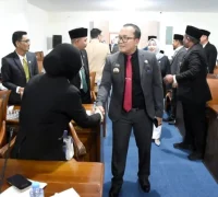 Bupati Kubu Raya Sujiwo usai menyampaikan laporan pertanggungjawaban APBD usai meraih opini WTP ke-12 dari BPK RI.