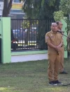 Wakil Gubernur Kalbar Krisantus Kurniawan memimpin apel ASN di BPSDM Kalbar, (13/04/2026).