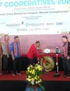 Wagub Kalbar, Krisantus Kurniawan Wagub Kalbar Krisantus Kurniawan saat membuka International Credit Union Day 2025, ia menegaskan pentingnya peran Credit Union (CU) dalam mengentaskan kemiskinan. (instagram.com/adpim.provkalbar)