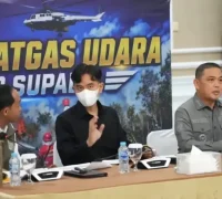 Wapres Gibran Rakabuming Raka mengikuti rapat koordinasi penanganan karhutla di Kalimantan Barat.