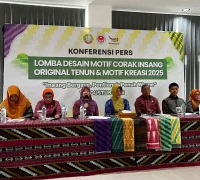 Dekranasda Kota Pontianak Dekranasda Kota Pontianak gelar Lomba Desain Motif Corak Insang Kreasi Tahun 2025, bertajuk 'Insang Bergaye, Pontianak Penuh Warne.'