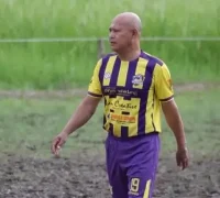 Legenda sepak bola Kalbar, Ruslan M Saleh Potret almarhum Ruslan M Saleh, legenda sepak bola Kalimantan Barat era 90-an.