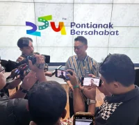 Peluncuran logo Hari Jadi ke-254 Kota Pontianak oleh Wali Kota Edi Kamtono Peluncuran logo Hari Jadi ke-254 Kota Pontianak oleh Wali Kota Edi Kamtono