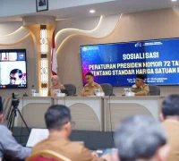 WhatsApp Image 2025-10-07 at 12.22.04 Wali Kota Pontianak Edi Rusdi Kamtono saat membuka Sosialisasi Perpres Nomor 72 Tahun 2025 tentang Standar Harga Satuan Regional (SHSR).