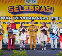 WhatsApp Image 2025-10-07 at 12.51.00 Selebrasi Penutupan Lomba Pengembangan Iptek dan Bahasa di PCC.